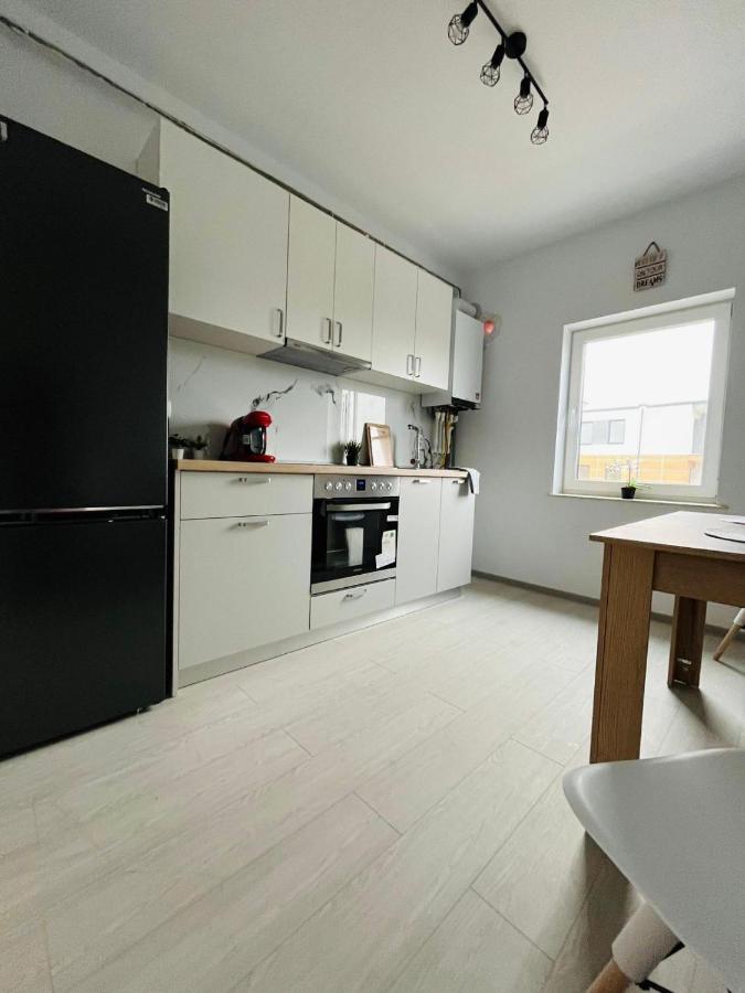 יאשי Superb Apartment 35 Voucere Vacanta Zero74Unu236Optsute מראה חיצוני תמונה