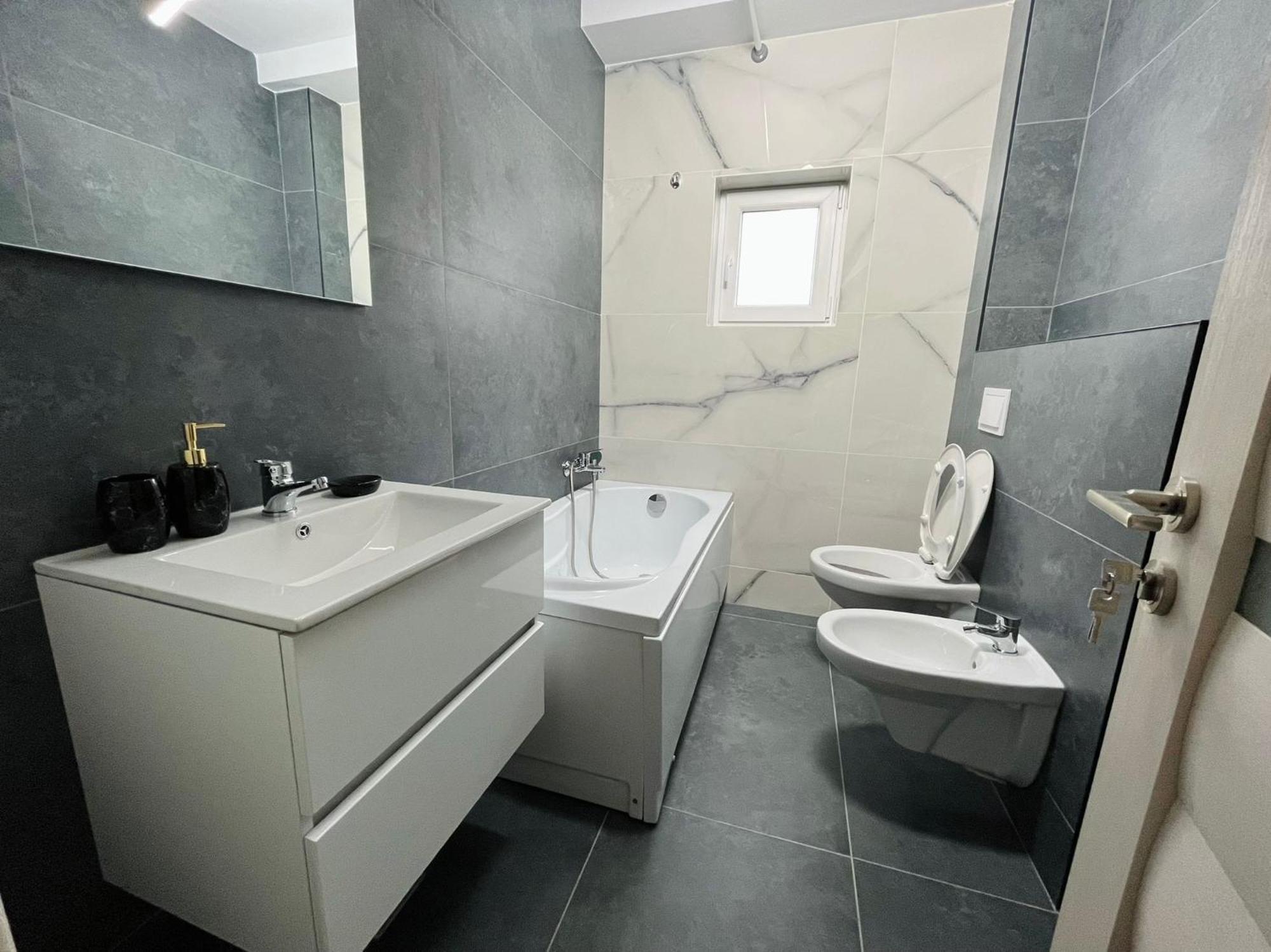 יאשי Superb Apartment 35 Voucere Vacanta Zero74Unu236Optsute מראה חיצוני תמונה
